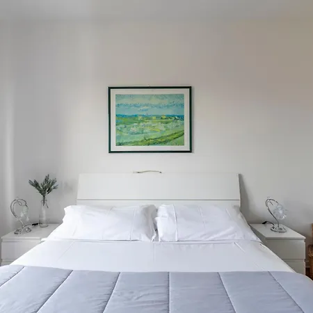 La Mar Apartment
